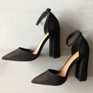 Black Vegan Suede Heels (Size 5)